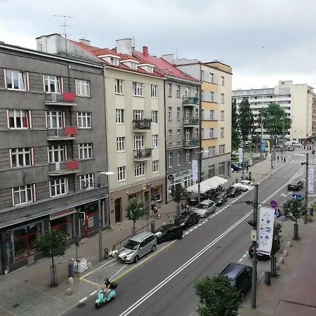 High Street 12 Centrum Гдиня